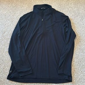 Travis Mathews light weight quarter zip size XL